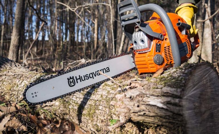 Husqvarna-450-Chainsaw41-770×472